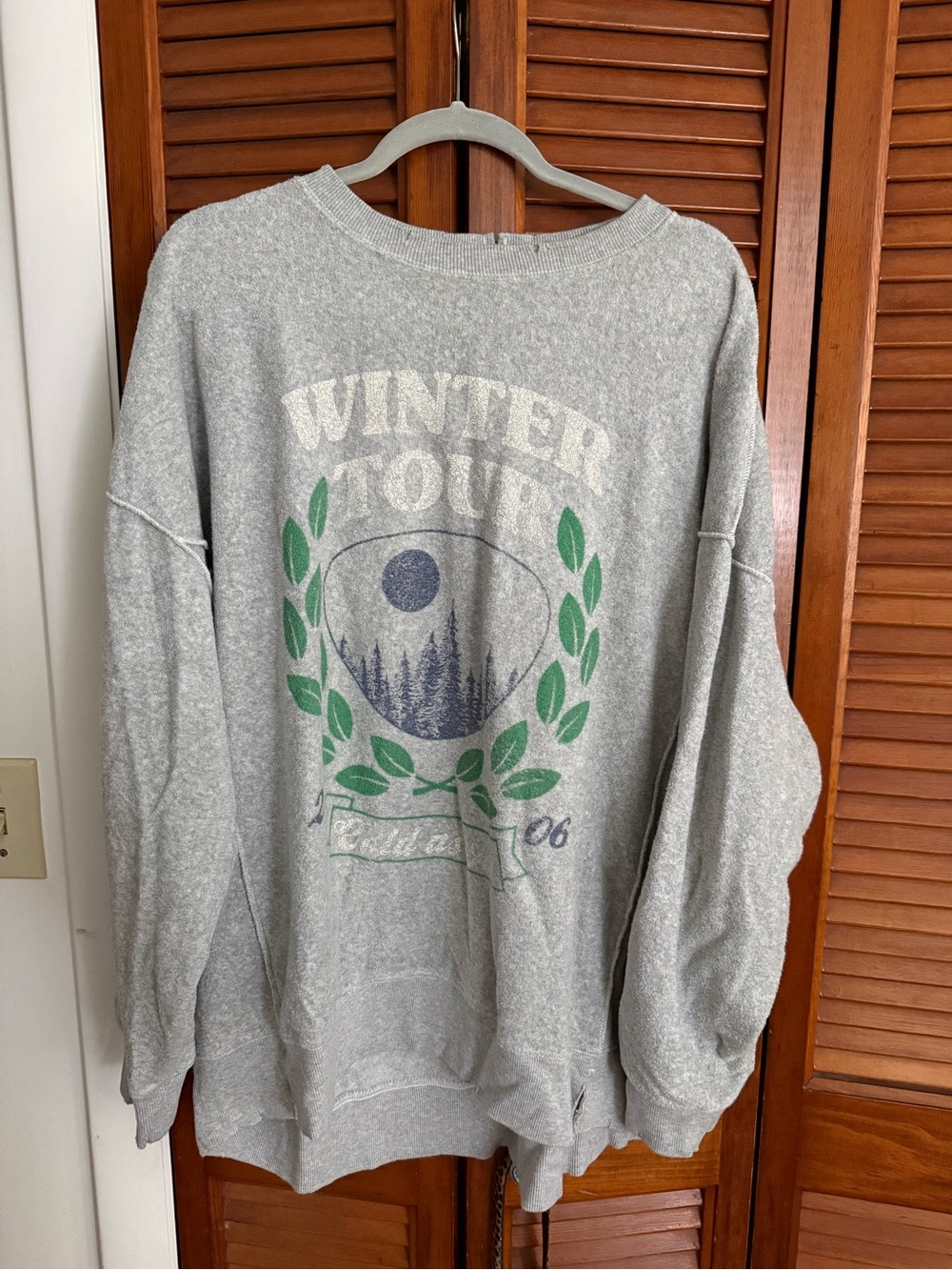 Aerie Oversized Gray Fleece Sweatshirt Women’s XL
